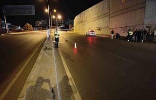 Motosiklet sürücüsünün öldüğü kazanın görüntüleri...