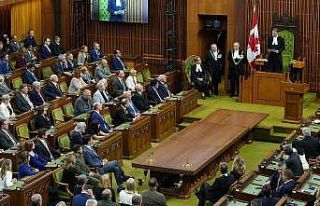 Nazi birliğinde savaşmış Ukraynalıyı "kahraman"...