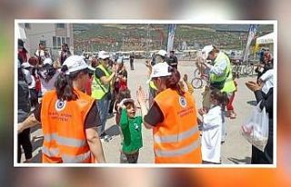 Nurdağı’na gönüllüler tarafından verilen destek...