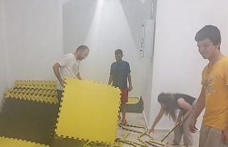 Öğretmenler yeni öğretim yılına okul temizliğini...