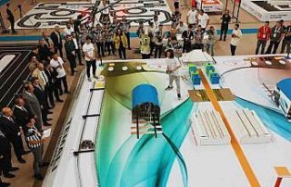 Ortaokul ve lise öğrencileri robotlarıyla büyüledi