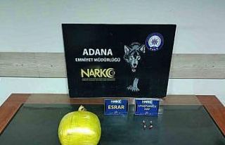 Otobüste 1 kilo 664 gram esrar ve 4 sentetik hap...