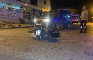 Otomobil ile çarpışan motosiklet sürücüsü yaralandı