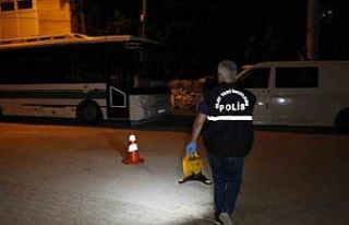 Otomobiliyle seyir halindeyken başka araçtan ateş...