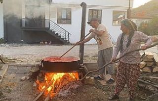 (ÖZEL) Kadınların 8 saatlik uğraşı sonunda hazırlanıyor