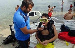 Özel öğrenciler ilk kez dalış heyecanı yaşadı