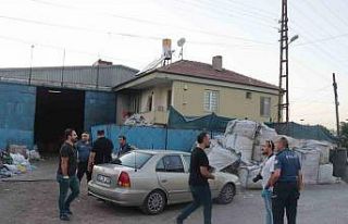 Polisten kaçarken silah çekti, vurularak yakalandı