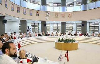 Rektör Prof. Dr. Altun, ERASMUS Öğrencileri ile...