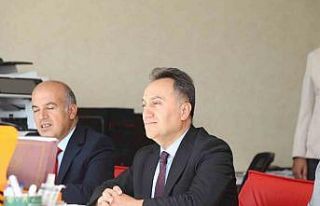 Rektörden lise öğrencilerine açılış dersi