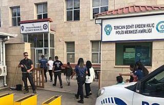 Sahte İran pasaportlu 5 kişi yakalandı