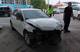 Samsun’da kavşakta kaza: 2 yaralı