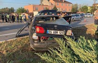 Samsun’da otomobil öğrenci servisi ile çarpıştı:...