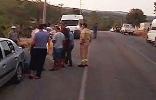 Savrulan otomobil kayaya çarptı: 2 yaralı