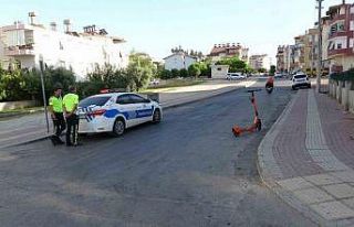 Scooter ile motosiklet çarpıştı