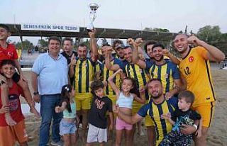 Seferihisar Cittaslow plaj futbol takımı, şampiyon...
