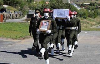 Şehit Piyade Er Akın’ın naaşı memleketine uğurlandı