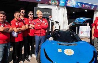 Selçuk Üniversitesi’nin TEKNOFEST standına yoğun...