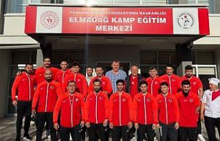 Serbest Güreş Milli Takımı Sırbistan’a gitti