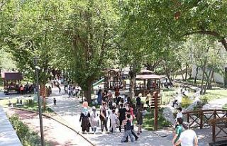 Sıcak havadan bunalan Denizlililer, Doğal Yaşam...