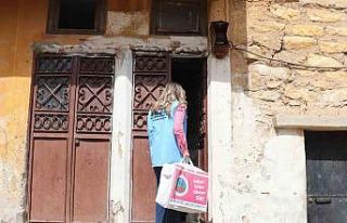 Siirt Belediyesi, ’Hoş Geldin Bebek’ paketlerini...