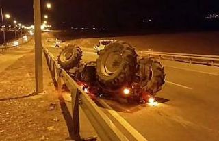 Siirt’te traktör takla attı: 1 yaralı