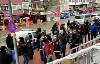 Silah kaçakçıları ilk kez hakim karşısına çıktı