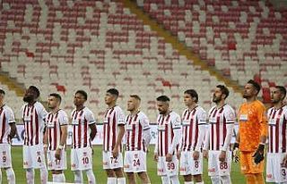 Sivasspor, ligde 2. yenilgisini aldı