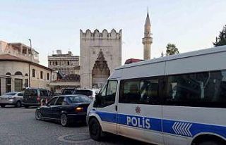 Sokak ortasında bıçaklanarak öldürüldü