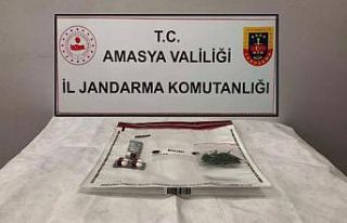 Suluova’da jandarmadan uyuşturucu operasyonu: 1...