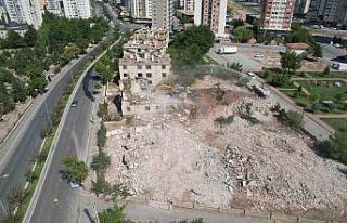 Talas dönüşüyor, binalar güçleniyor