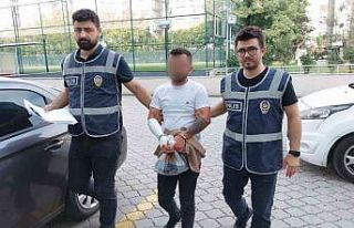 Tartıştığı babasını bıçakladı