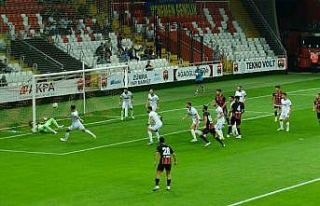 TFF 2. Lig: 24Erzincanspor: 0 - Menemen FK: 2