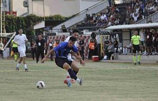 TFF 2. Lig Beyaz Grup: Nazilli Belediyespor: 1 - Beyoğlu...