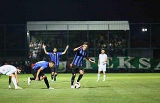 TFF 2. Lig: Karacabey Belediyespor: 2 - Bursaspor:...