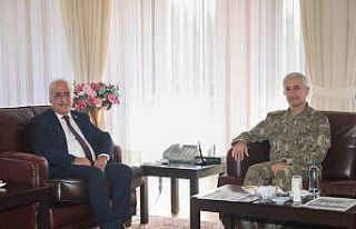 Tümgeneral Algan’dan Rektör Çomaklı’ya iade-i...