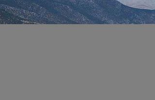 Türkiye’nin yedi renkli gölünde su seviyesi kritik...