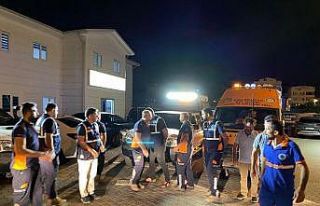 Tuzla Belediyesi Arama Kurtarma ekipleri sel bölgesine...