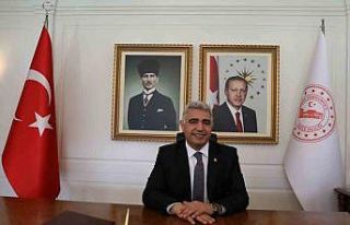 Vali Aslan, “Eğitim, sadece sınıf duvarları...