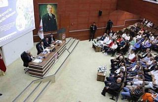 Vali Çiçek tarih öğretmenleriyle bir araya geldi