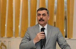 Vali Çiftçi: “Önce biz öğrenip kendimizi yenileyeceğiz”