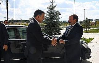 Vali Çiftçi’den Rektör Çakmak’a İade-i Ziyaret