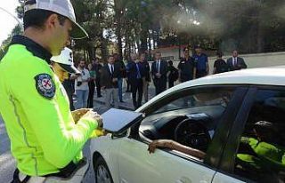 Vali Öksüz “Güvenli Eğitim” projesi çerçevesinde...