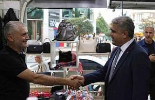 Vali Selçuk Aslan esnaf turuna çıktı