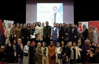 Van’da kadınlara aile içi iletişim semineri