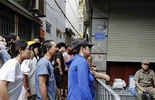 Vietnam’da 9 katlı apartmanda yangın: 30 ölü