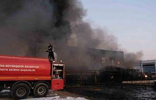 Yangın bitti her ihtimale karşı itfaiye 24 saat...