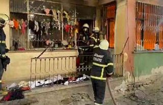 Yangında dolaba saklanan 4 yaşındaki kız çocuğu...