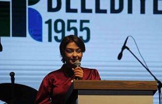 Yarışmada 1 milyonluk ödülü kazanan Hüyüklü...