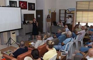 Yenişehir emekli evi üyelerine, Dünya Alzheimer...