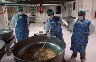 Yozgat’ta 4 bin 800 öğrencinin öğle yemeğini...